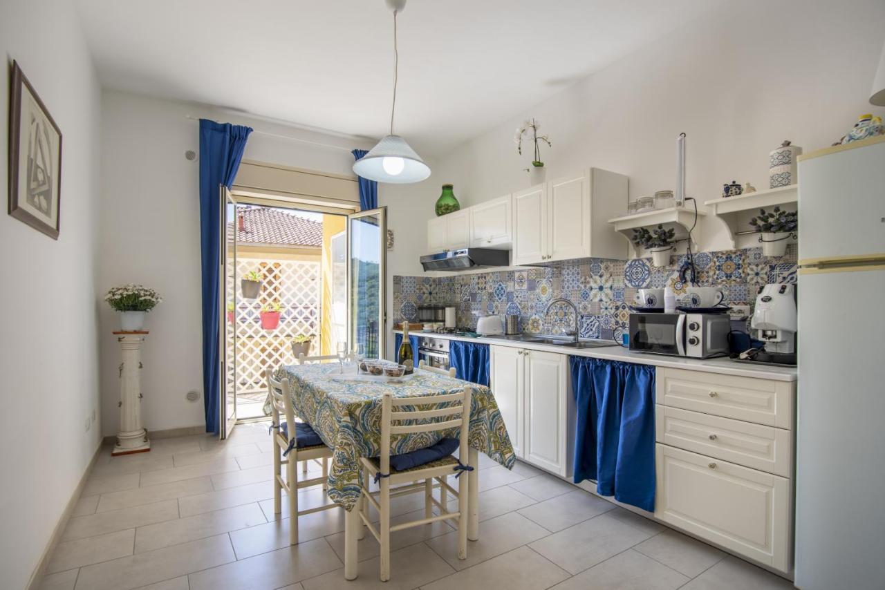 Etna Sicilian House Lägenhet Linguaglossa Exteriör bild
